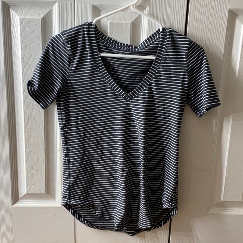 Lululemon LOVE TEE